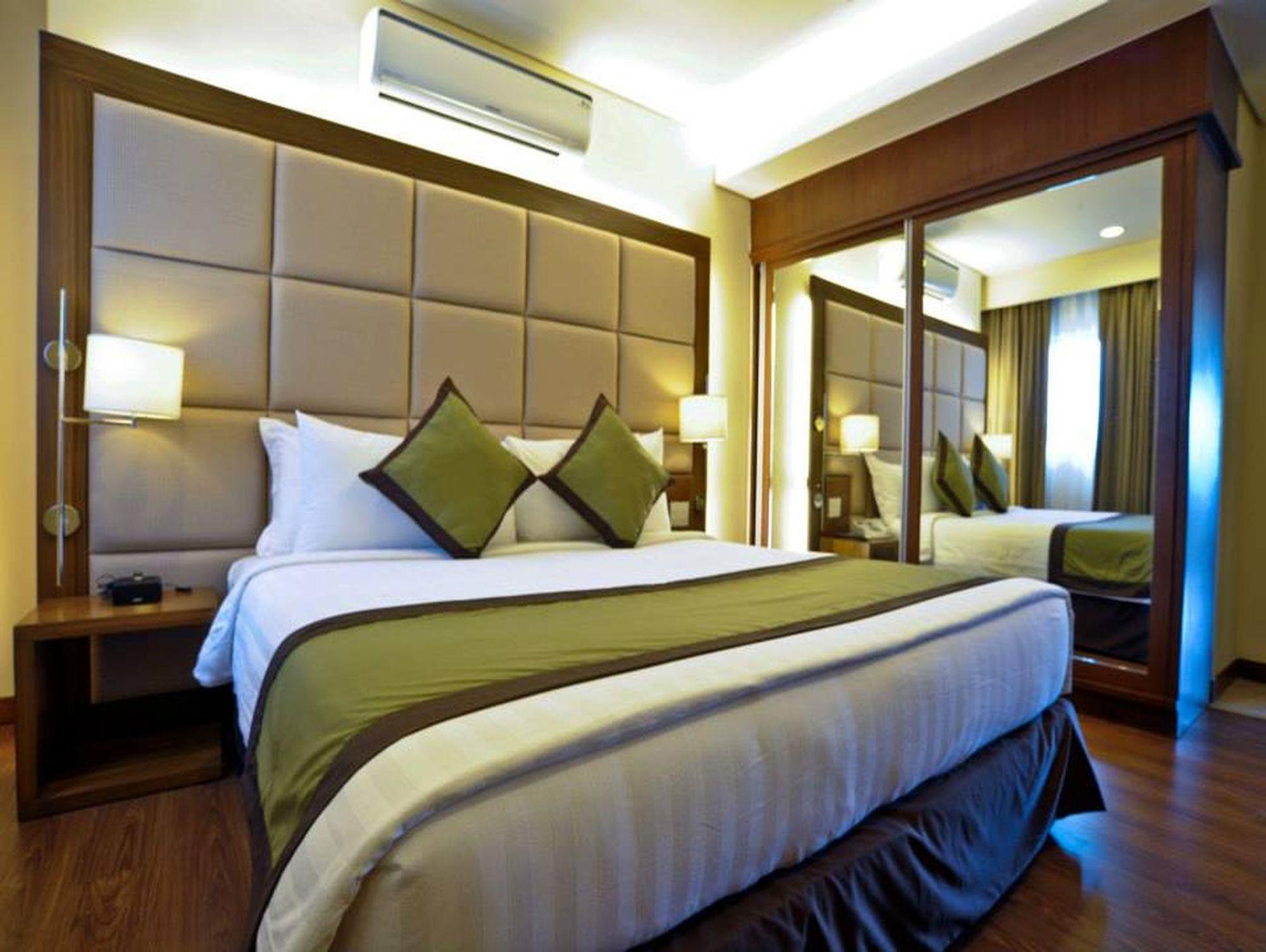 Santomas Suites Santo Tomas Екстер'єр фото